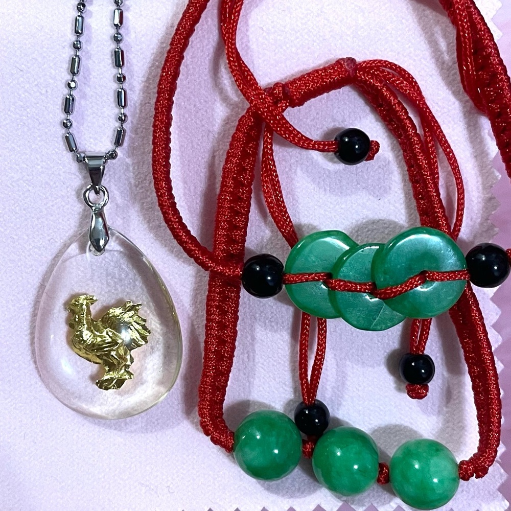Gorgeous 24K Gold Foil Zodiac Roaster Charm Pendant Necklace Jade Bracelet